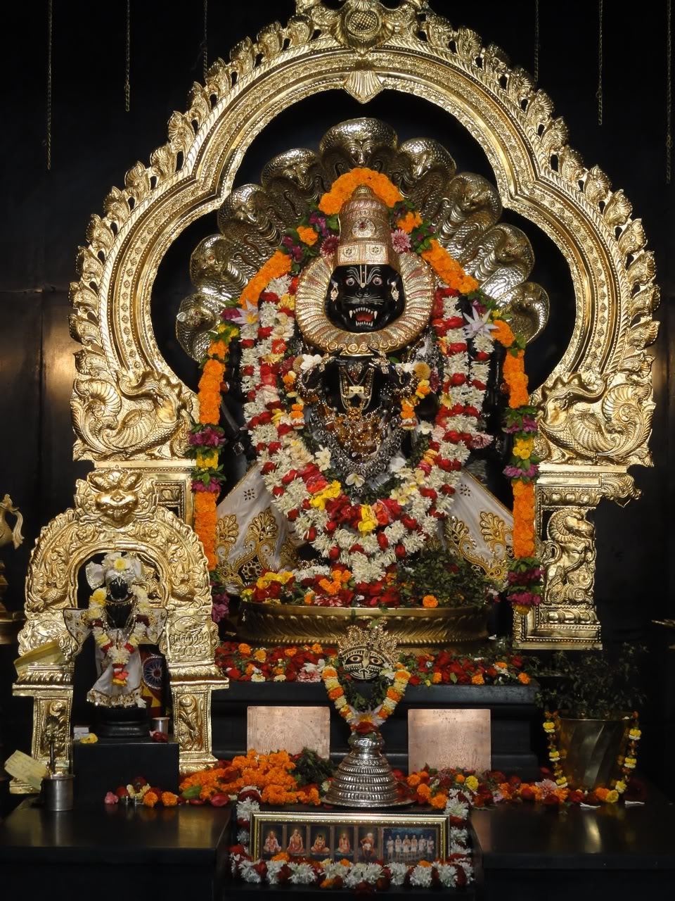 nrisimha-chaturdashi-2016-b.jpg