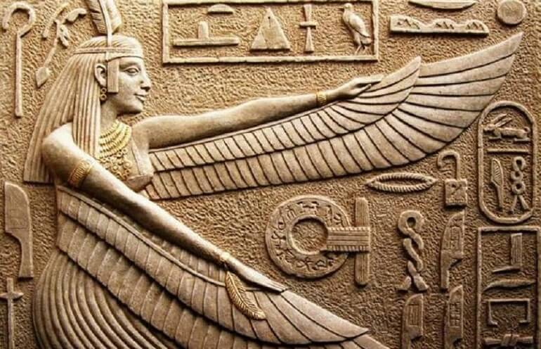 izobrazhenie-maat-na-stenah-hrama.jpg